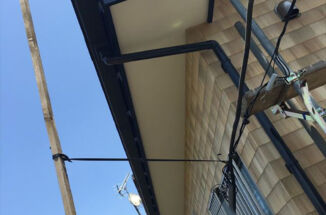 土浦市｜新築の軒天と内部の木にクリアを塗装しました。