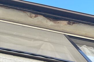 つくばみらい市で現地調査。雨漏り発生箇所多数？！軒天と外壁周り