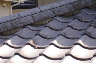 つくば市・築16年外壁のひび割れと雨樋の汚れが気になる住宅の現場調査をおこないました