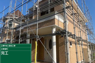 土浦市の欧風住宅。レンガ調の外壁塗装、クリア塗装で仕上げました！