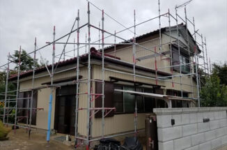 土浦市｜鉄板サイディングの外壁や付帯部や木部や漆喰部の補修を行いました