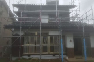 かすみがうら市｜屋根の棟耐震工事と鉄板サイディングについて