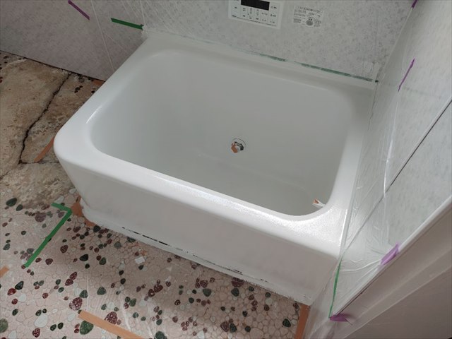 土浦市空き家_浴槽塗装仕上げ_0819_M00048(2)