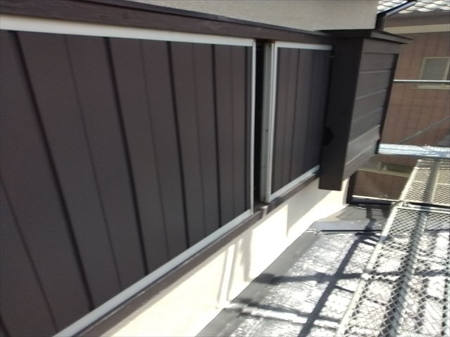 土浦市空き家_雨戸塗装上塗り_0419_M00048(1)