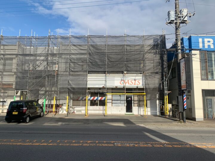 かすみがうら市_テナントビル足場設置１_20073
