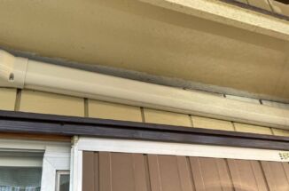 石岡市の外壁塗装現場！湿気やすい軒天を防カビ塗装でカビからしっかりガード！