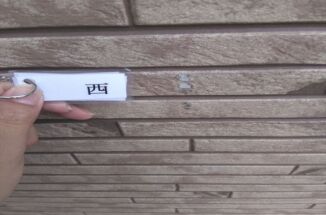 石岡市で現地調査。築12年の窯業系サイディング外壁に傷がありました