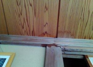 石岡市：雨漏り被害の出ている一軒家！原因箇所を探るために散水調査！