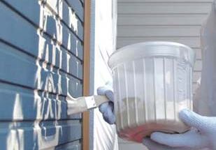 石岡市、はじめての外壁塗装の前に子どもたちがペイント！家族の思い出に