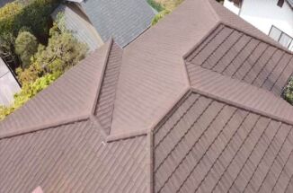 石岡市、築40年の家の現地調査。屋根瓦をドローンで調査していきます