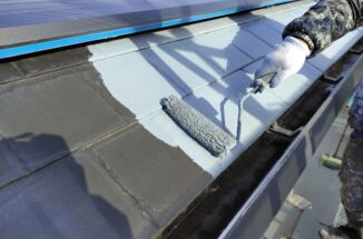 小美玉市でスレート屋根塗装。苔だらけの屋根に雨漏り対策をして遮熱塗装をおこないました