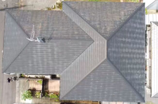 かすみがうら市：傷んだコロニアル屋根塗装！定期的な塗装メンテナンスで雨漏り対策！