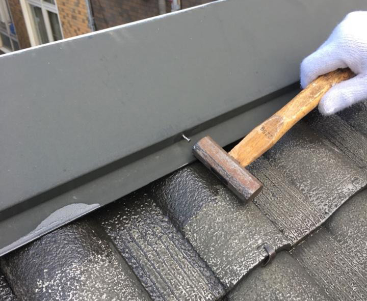つくば市：棟板金の釘打ち直し