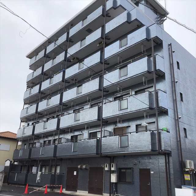 土浦市｜7階建てマンション。スレート屋根塗装・タイル外壁補修・リボール防水を行いました。