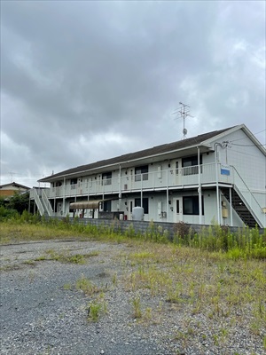 2階建て10戸のアパートの様子